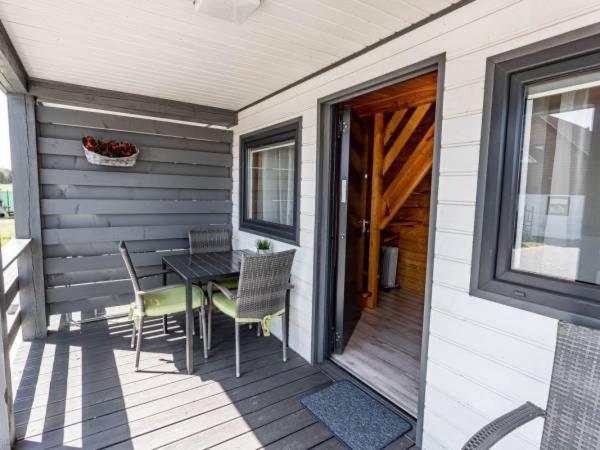 Holiday home Letniskowe Nadia Z Podgrzewanym Basenem